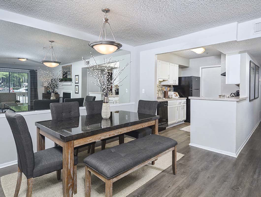 Home Apartments for Rent in Doraville, GA Shadow Lake